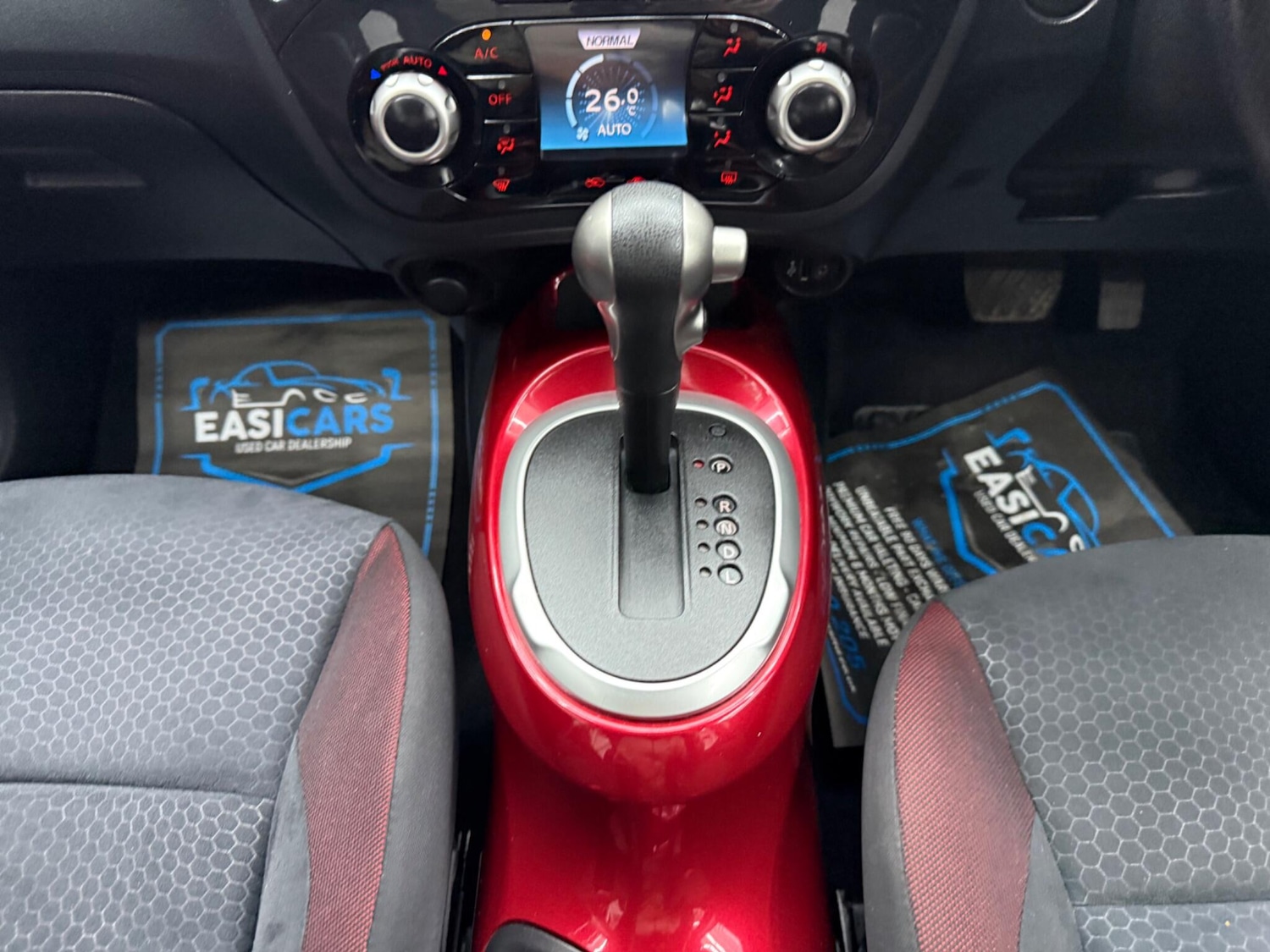 Used Nissan Juke 2012 for sale - 77215315: Photo 30