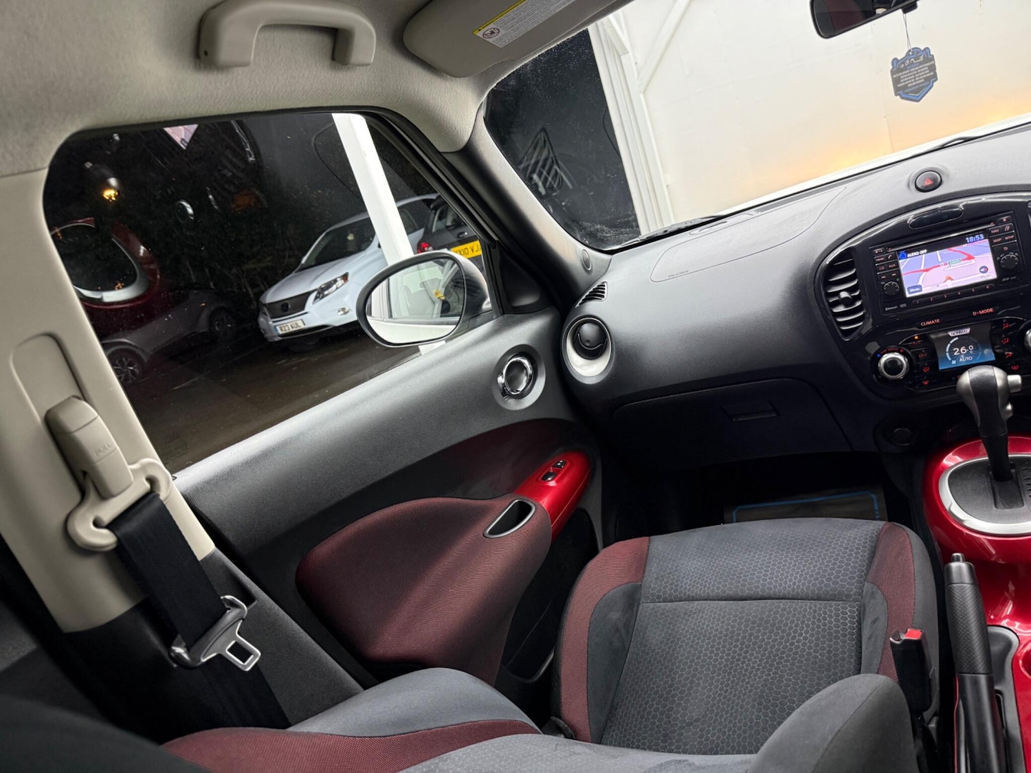 Used Nissan Juke 2012 for sale - 77215315: Photo 38