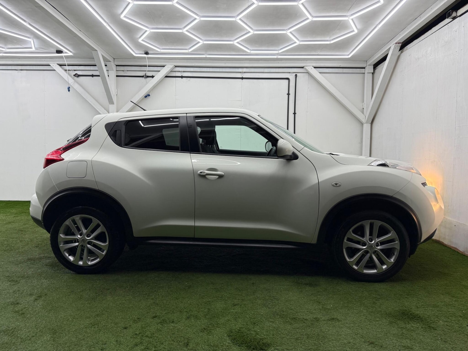 Used Nissan Juke 2012 for sale - 77215315: Photo 5