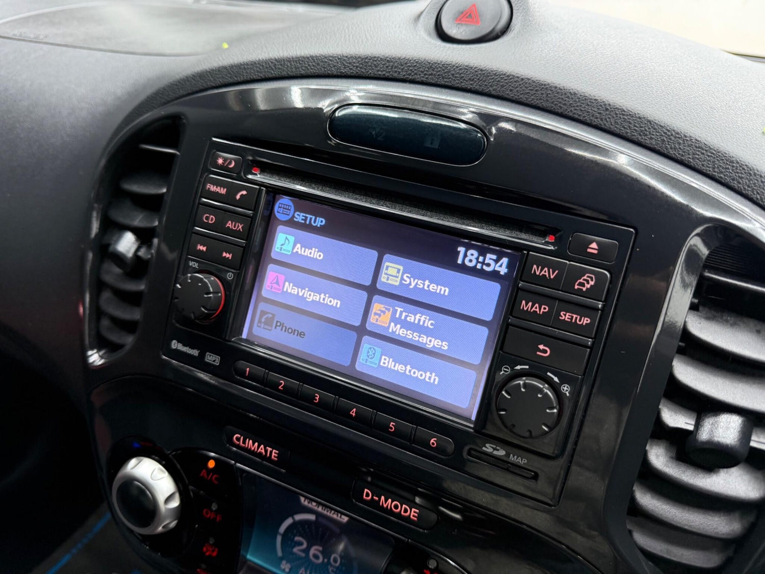 Used Nissan Juke 2012 for sale - 77215315: Photo 51