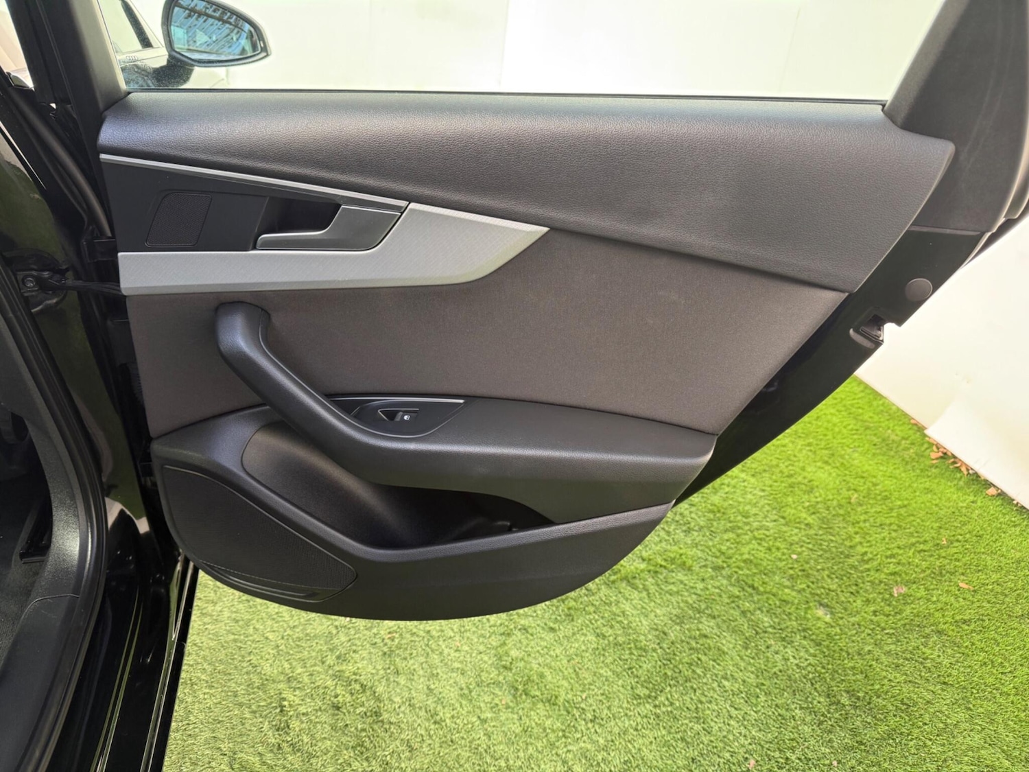 Used Audi A4 Avant 2016 for sale - 76398208: Photo 20