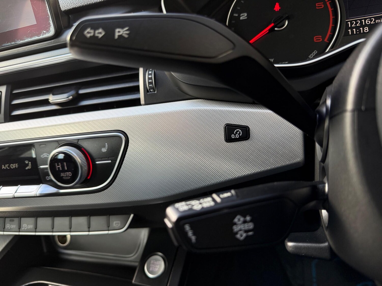 Used Audi A4 Avant 2016 for sale - 76398208: Photo 35