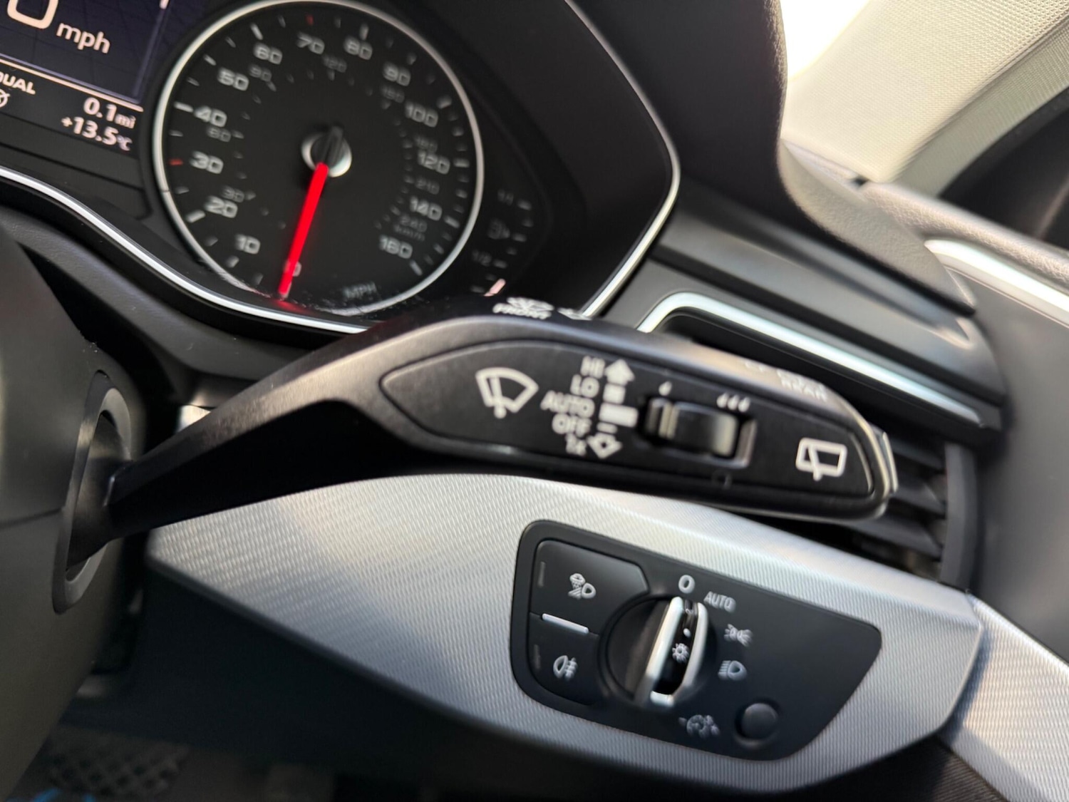 Used Audi A4 Avant 2016 for sale - 76398208: Photo 36