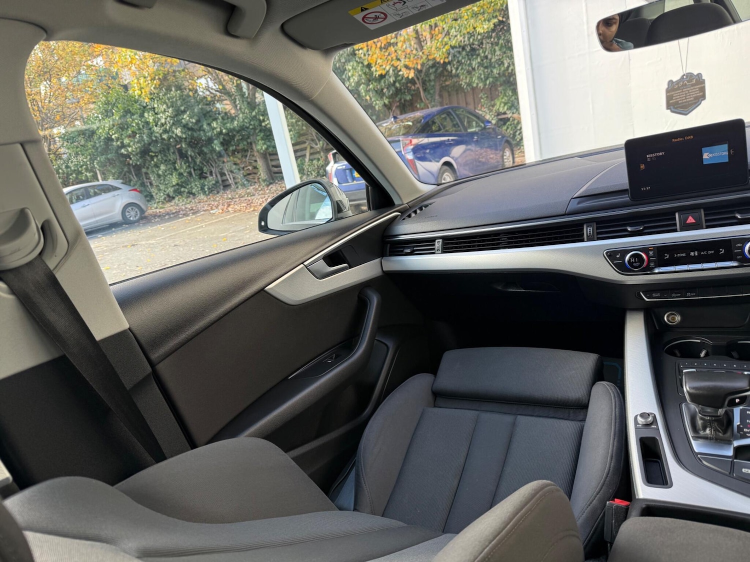 Used Audi A4 Avant 2016 for sale - 76398208: Photo 37