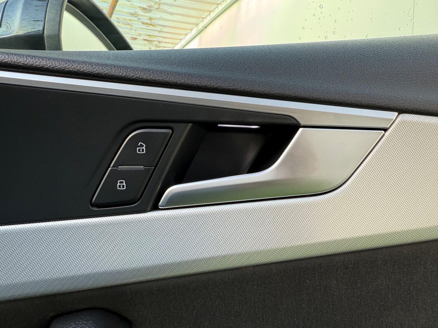 Used Audi A4 Avant 2016 for sale - 76398208: Photo 40