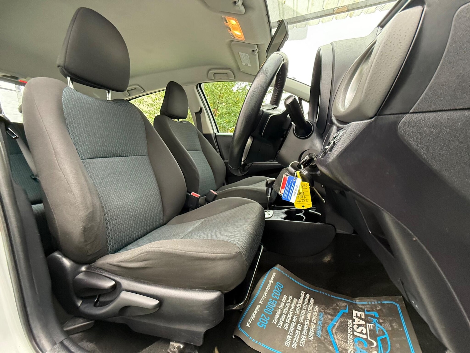 Used Toyota Yaris 2012 for sale - 76398321: Photo 3