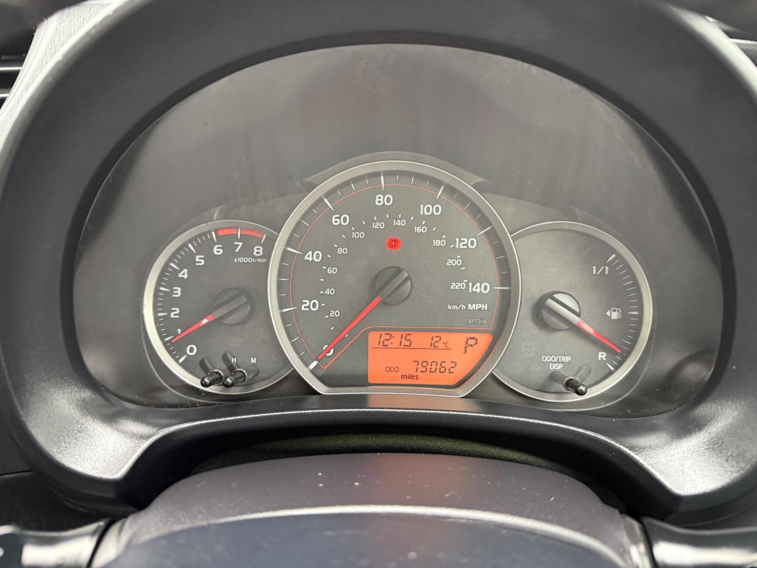 Used Toyota Yaris 2012 for sale - 76398321: Photo 33