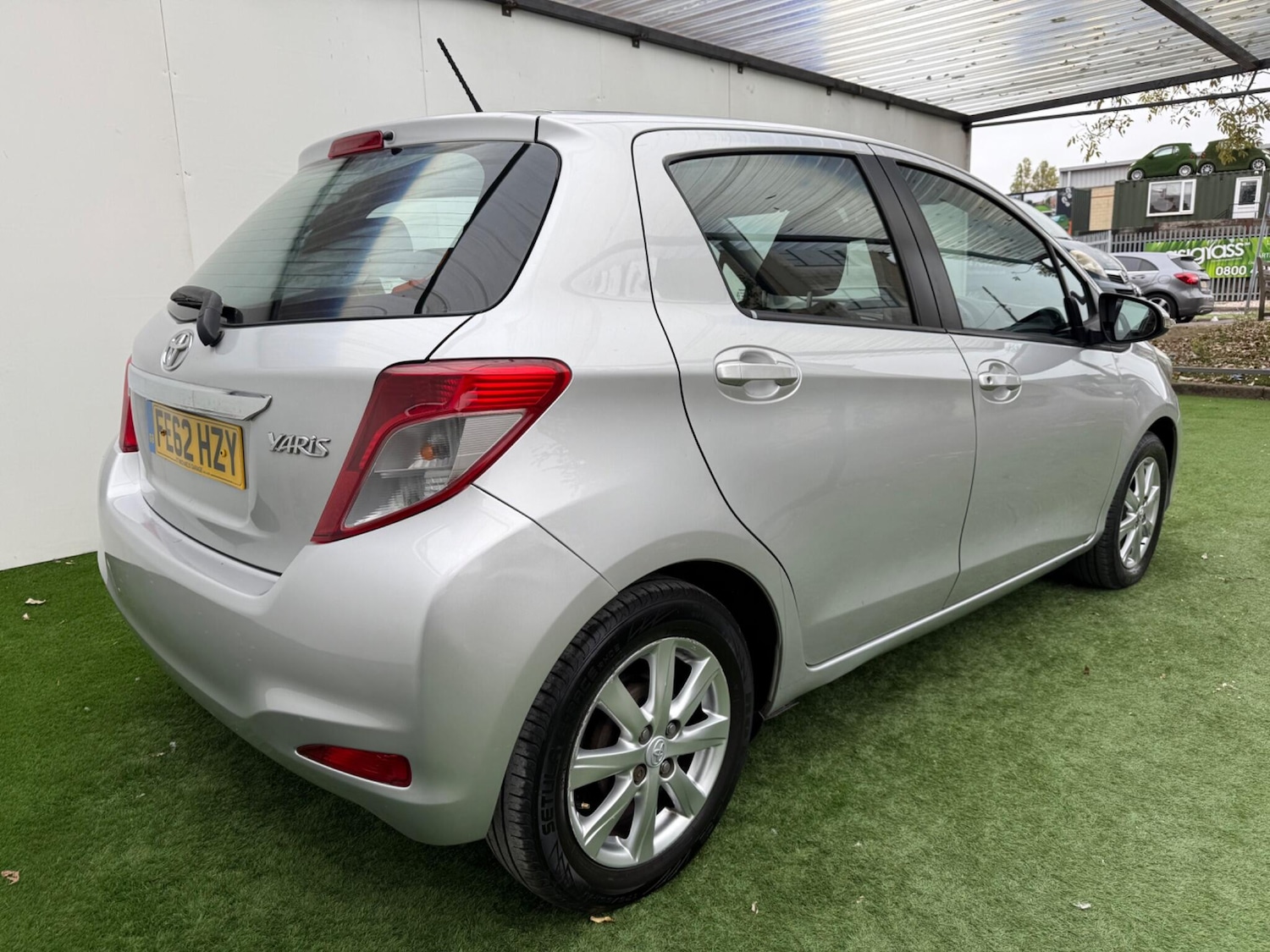 Used Toyota Yaris 2012 for sale - 76398321: Photo 6