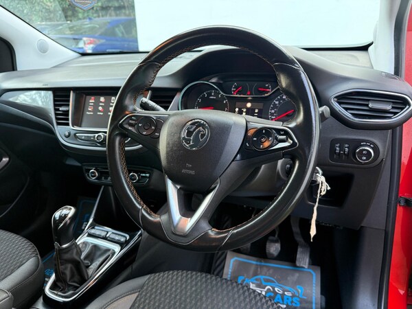 Used Vauxhall Crossland X 2019 for sale - 76259445: Photo 2