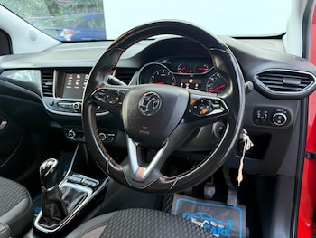 Used Vauxhall Crossland X 2019 for sale - 76259445: Photo 2
