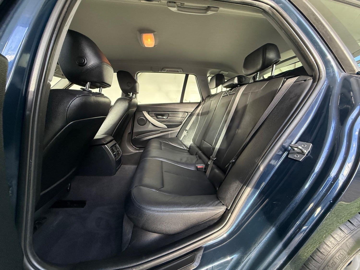 Used BMW 3 Series 2012 for sale - 76771757: Photo 23