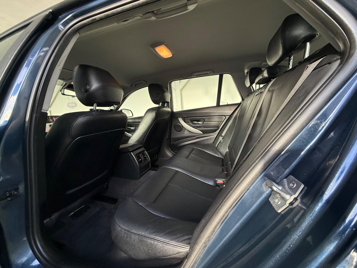 Used BMW 3 Series 2012 for sale - 76771757: Photo 24