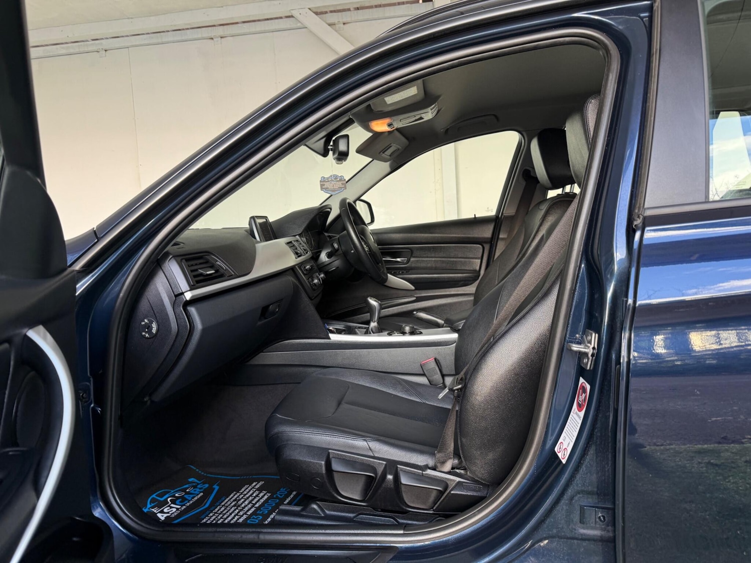 Used BMW 3 Series 2012 for sale - 76771757: Photo 25