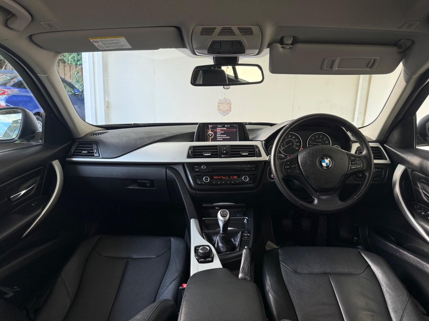 Used BMW 3 Series 2012 for sale - 76771757: Photo 28