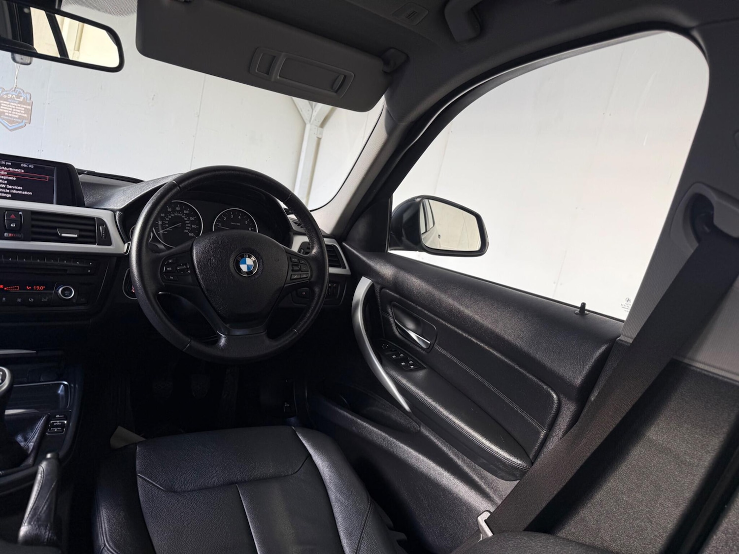 Used BMW 3 Series 2012 for sale - 76771757: Photo 39