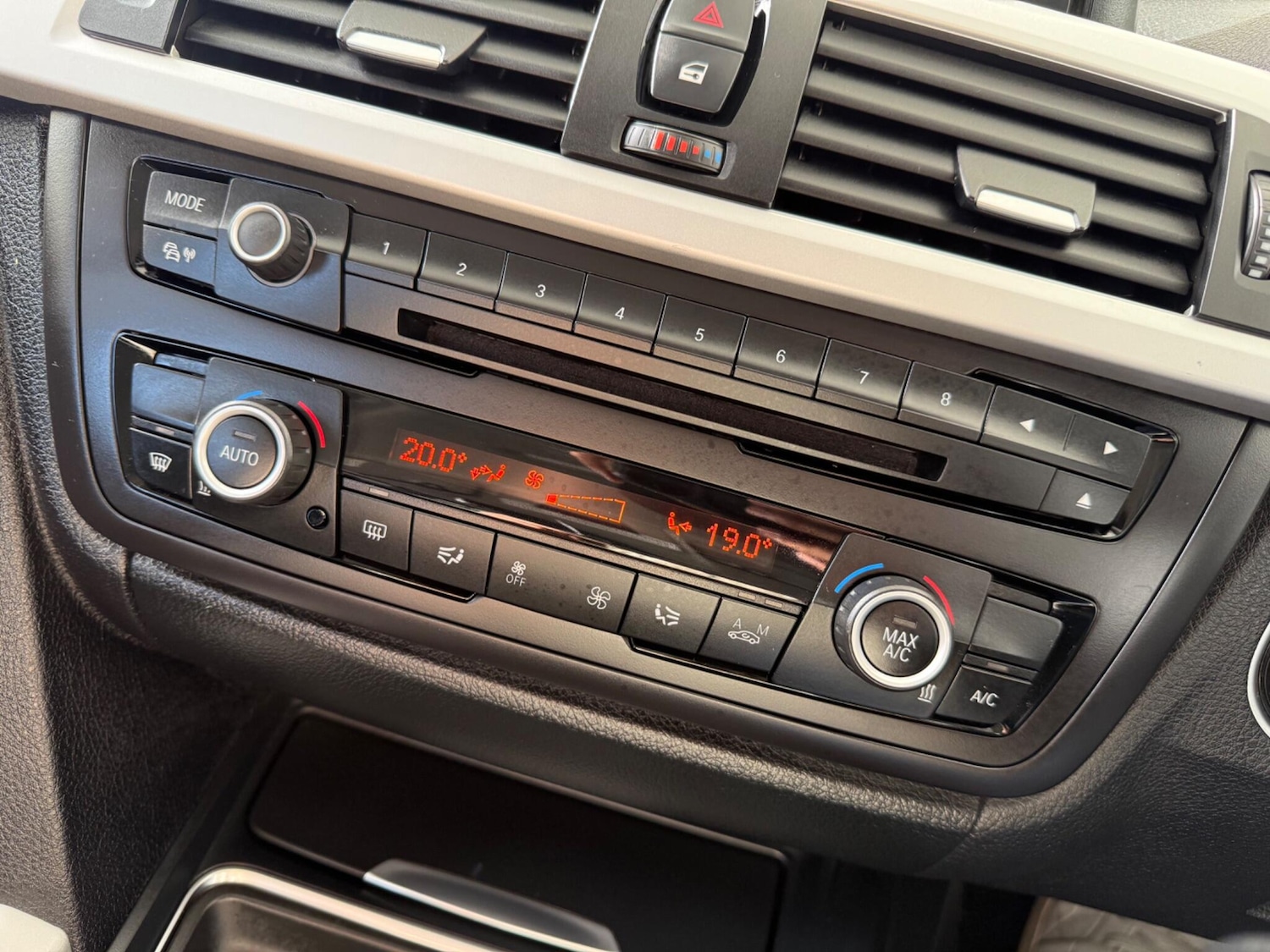 Used BMW 3 Series 2012 for sale - 76771757: Photo 54