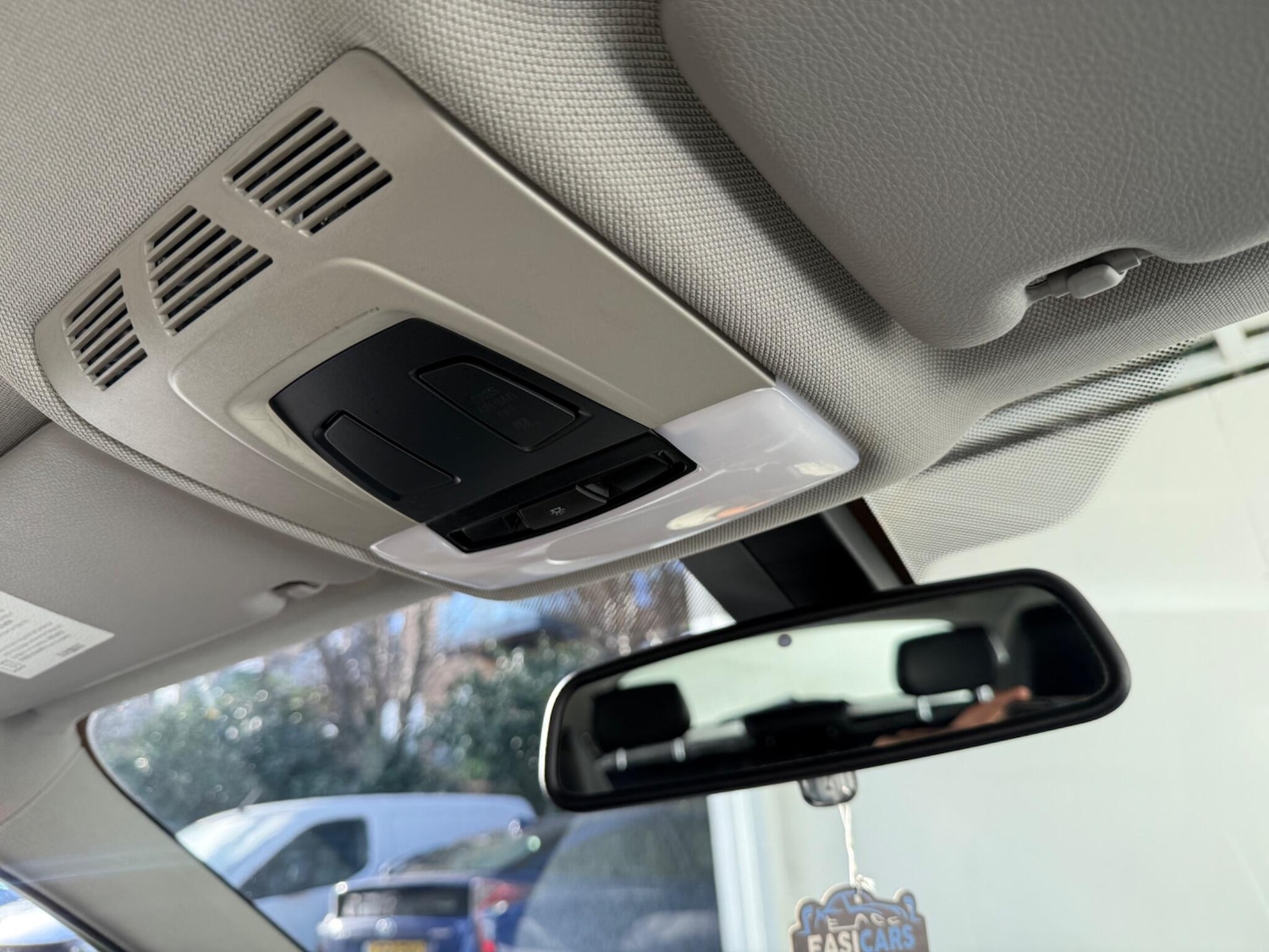 Used BMW 3 Series 2012 for sale - 76771757: Photo 61