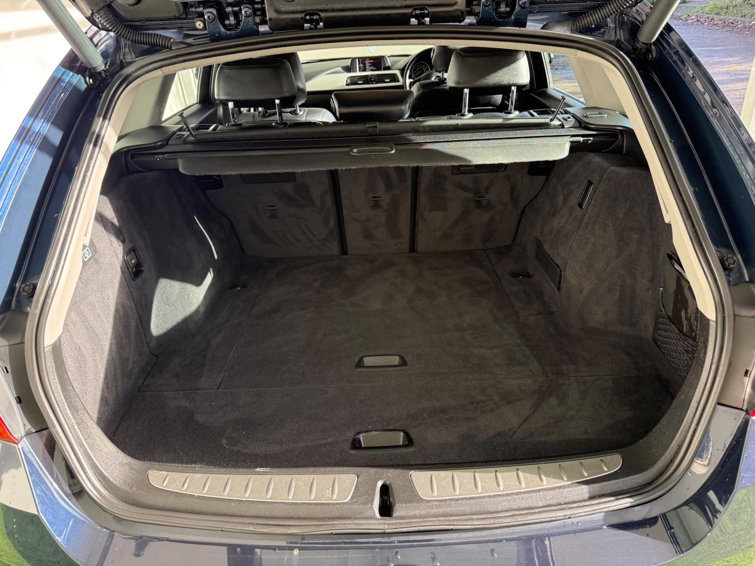 Used BMW 3 Series 2012 for sale - 76771757: Photo 8