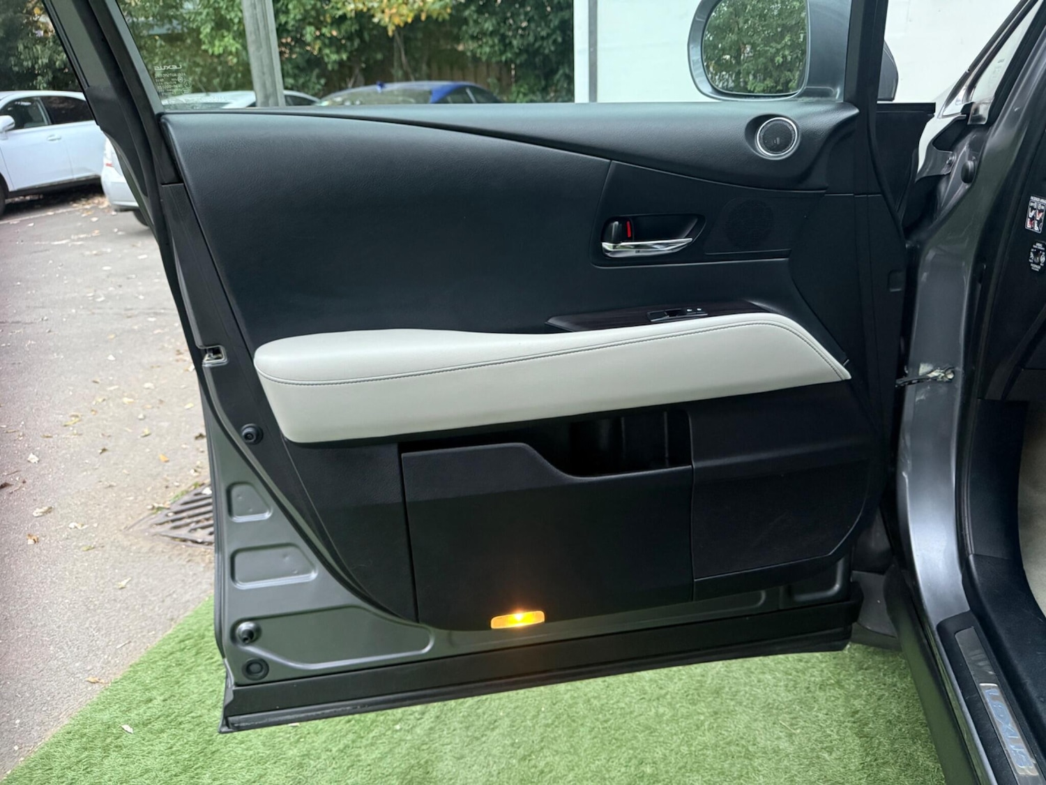 Used Lexus RX 2014 for sale - 76200931: Photo 28