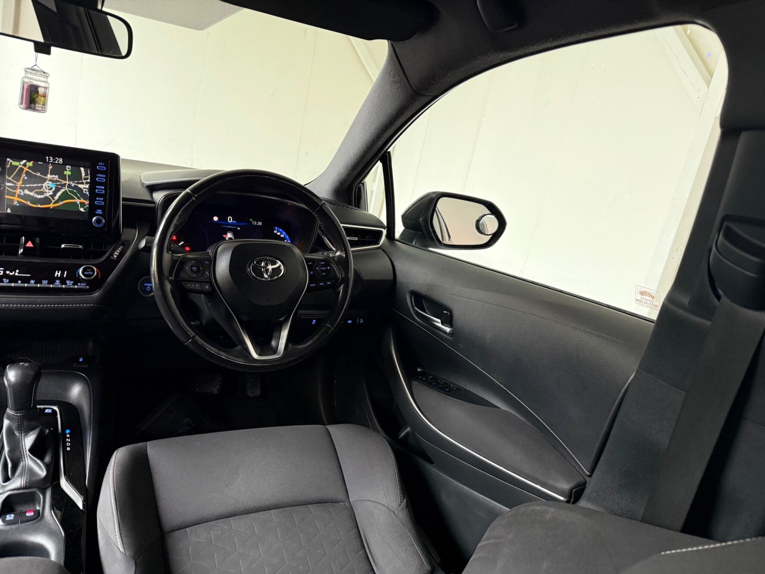 Used Toyota Corolla for sale - 76825167: Photo 40