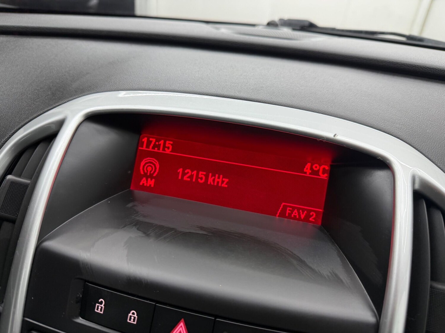 Used Vauxhall Astra for sale - 77440626: Photo 45