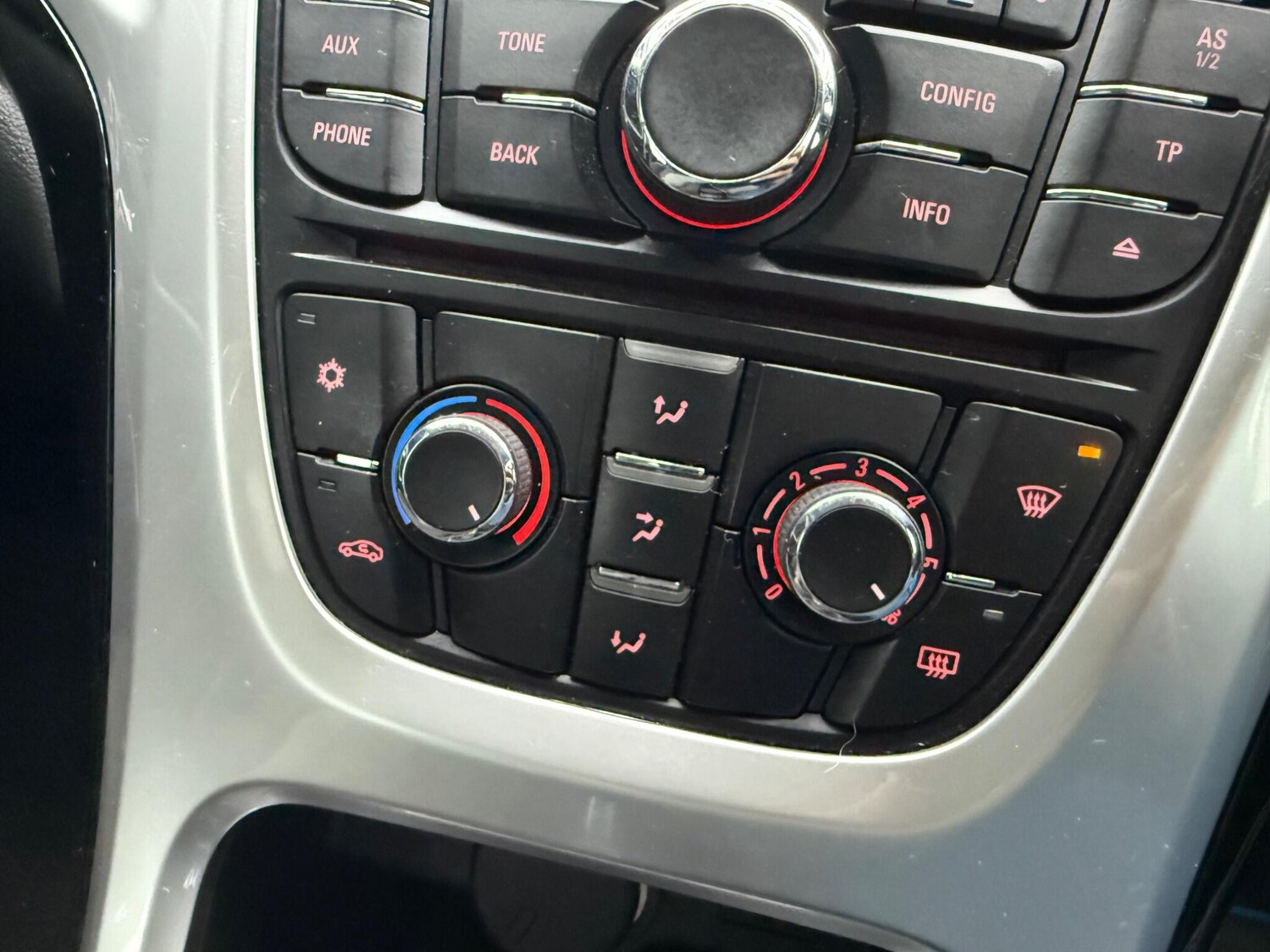 Used Vauxhall Astra for sale - 77440626: Photo 51