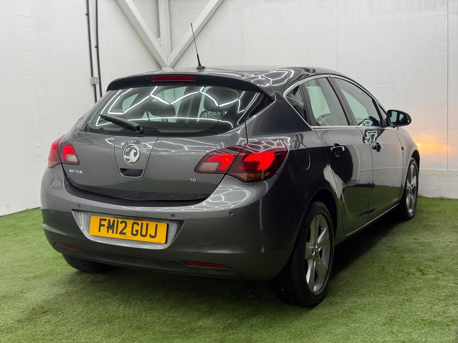 Used Vauxhall Astra for sale - 77440626: Photo 6