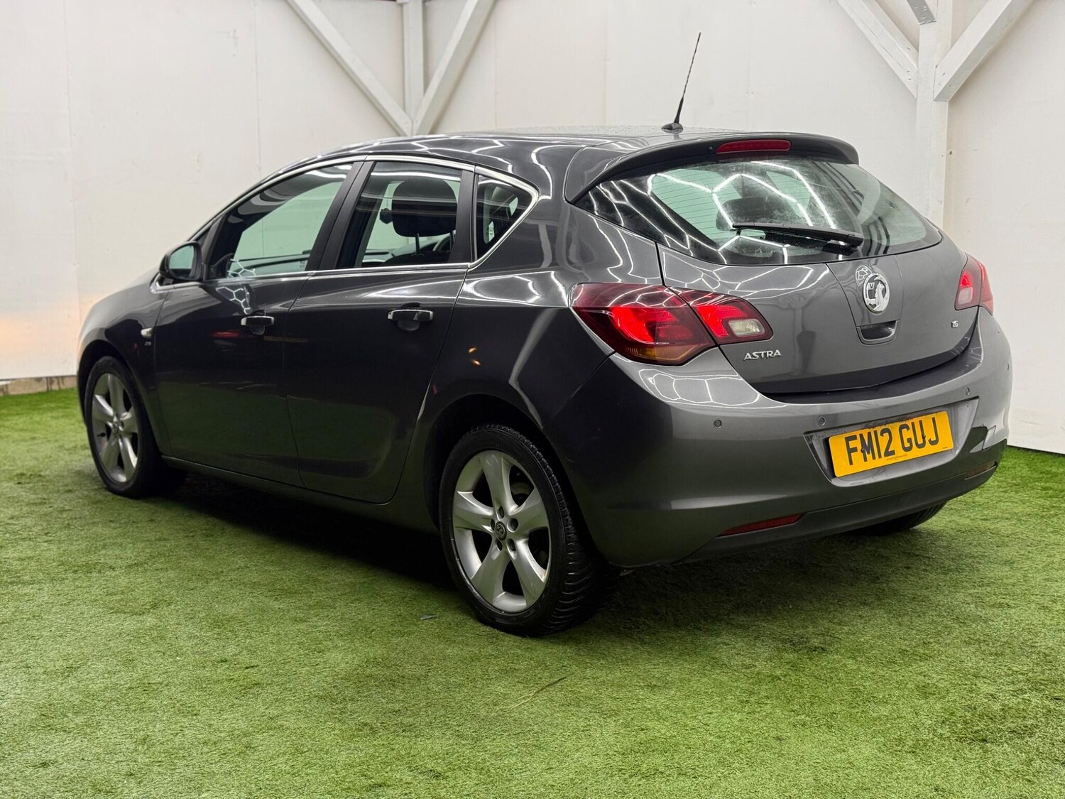 Used Vauxhall Astra for sale - 77440626: Photo 9