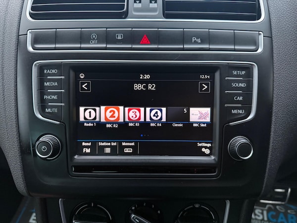 Used Volkswagen Polo 2016 for sale - 76314882: Photo 45
