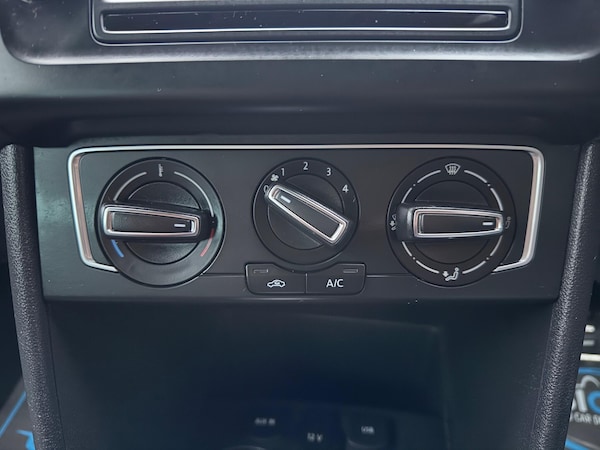 Used Volkswagen Polo 2016 for sale - 76314882: Photo 52