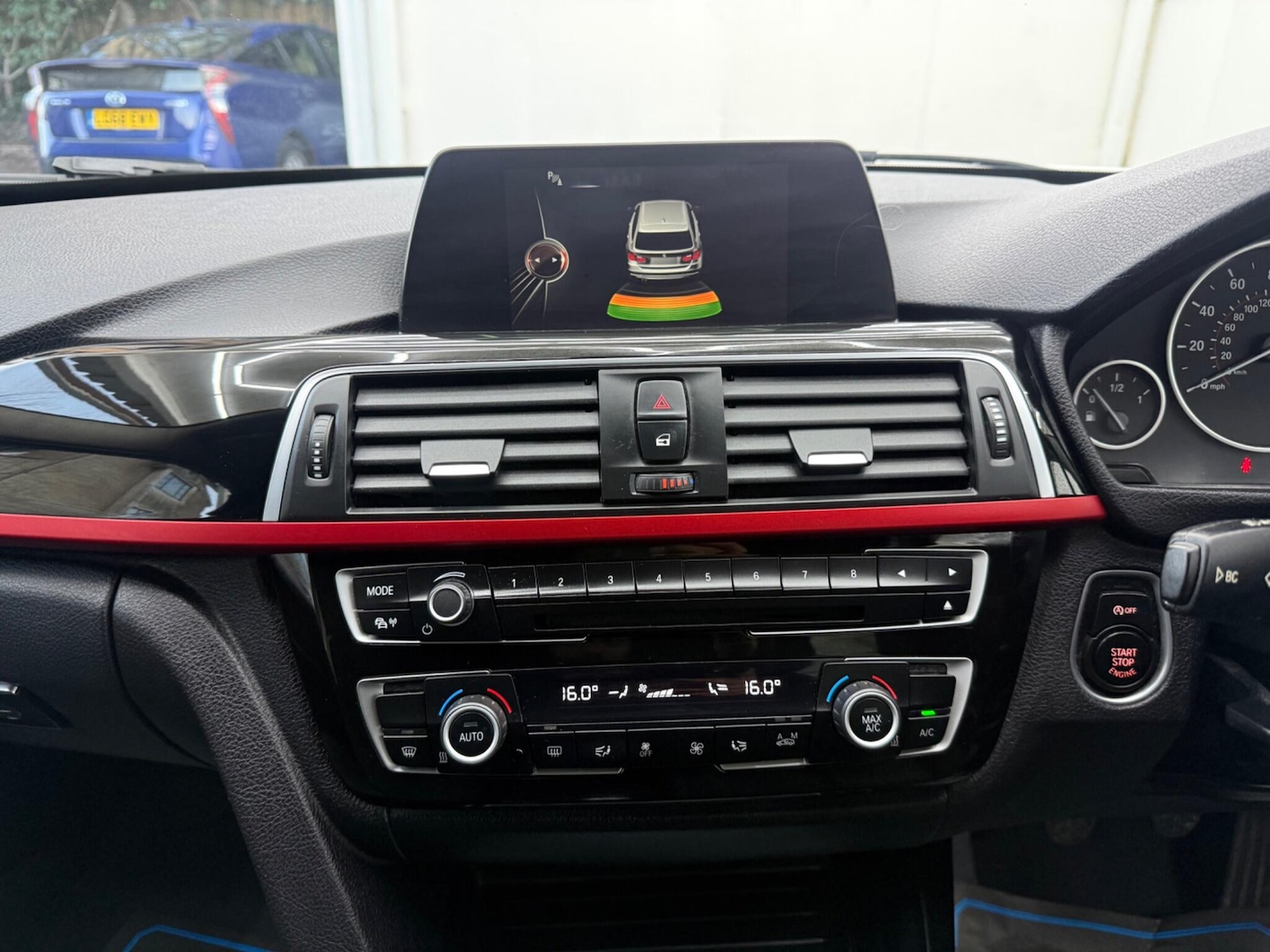 Used BMW 3 Series 2016 for sale - 77940021: Photo 29