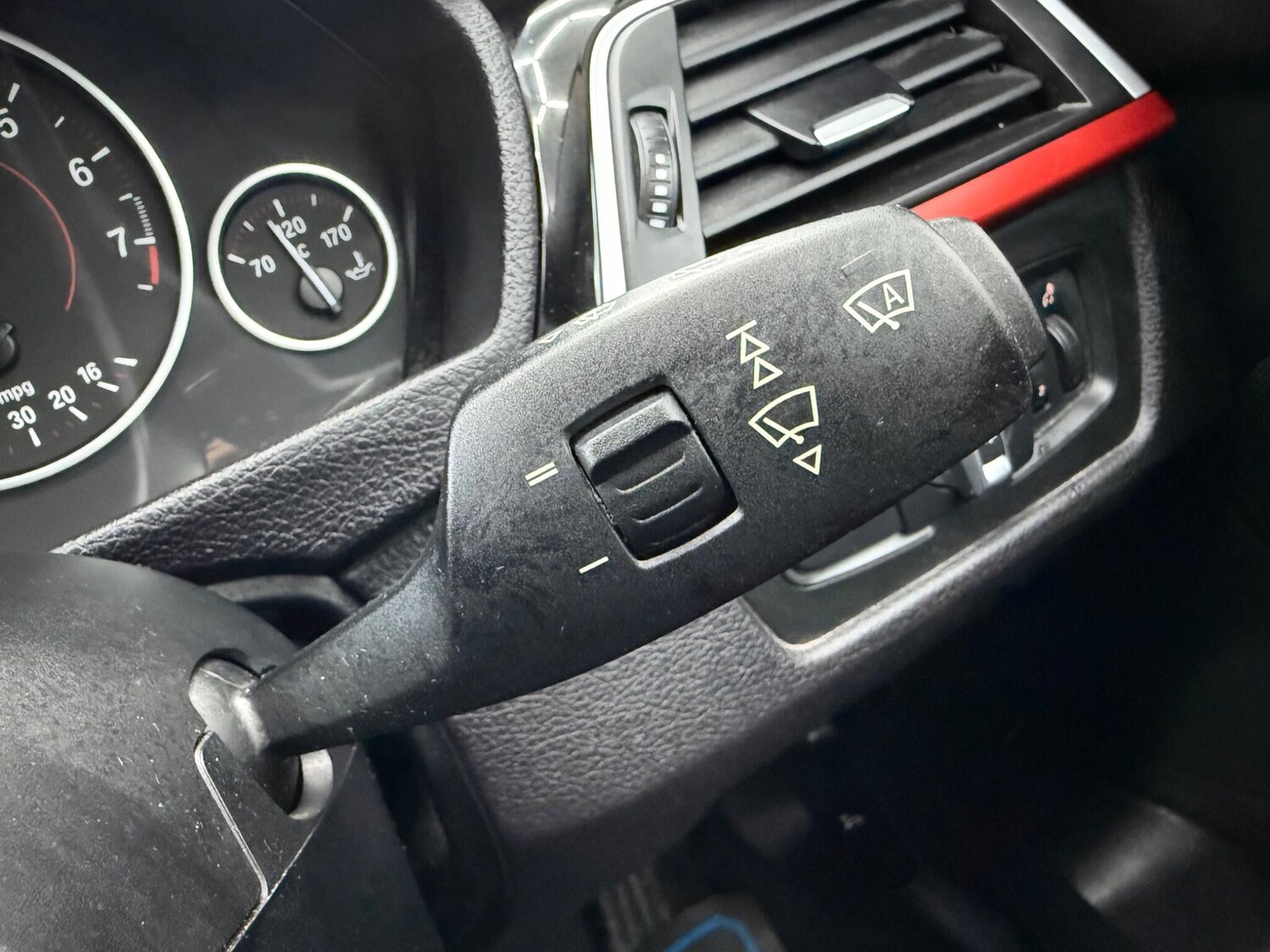 Used BMW 3 Series 2016 for sale - 77940021: Photo 37