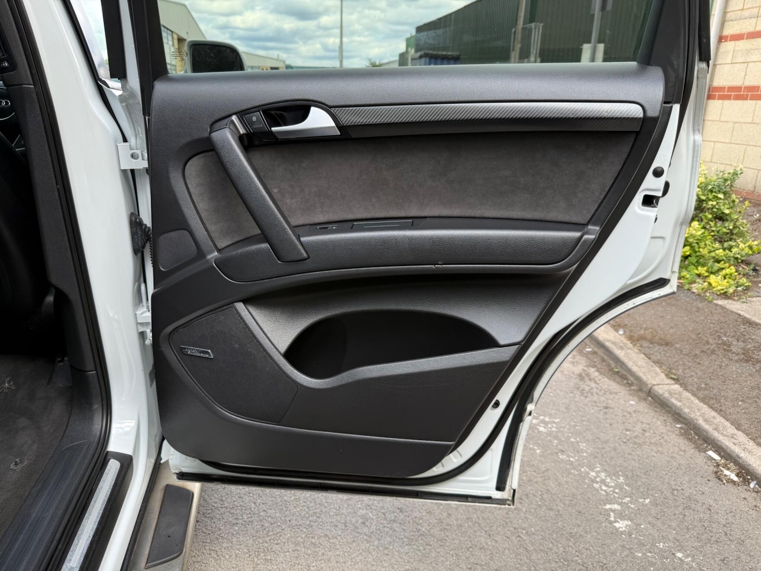 Used Audi Q7 2013 for sale - 76976108: Photo 24