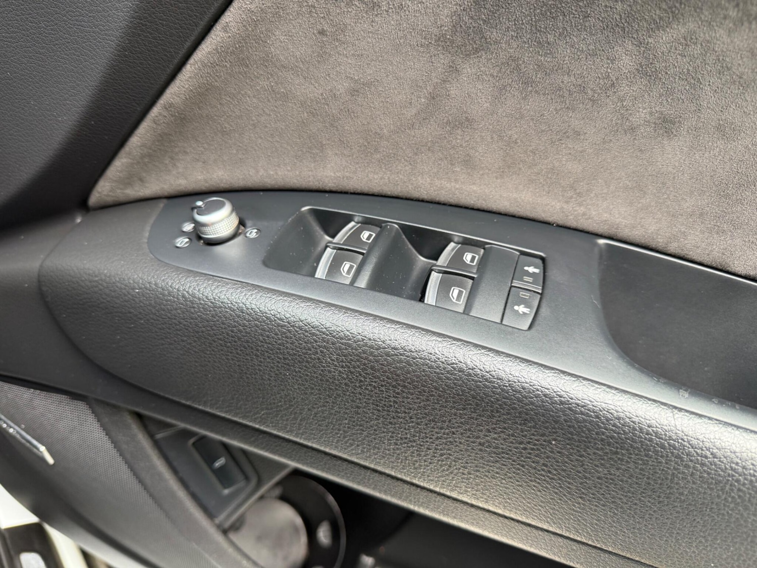 Used Audi Q7 2013 for sale - 76976108: Photo 45