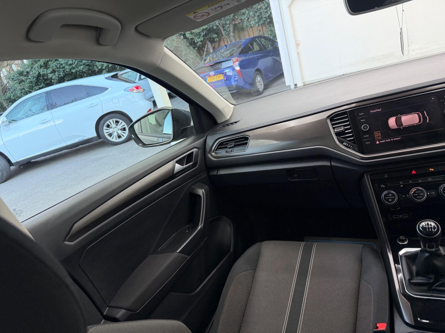 Used Volkswagen T-Roc 2018 for sale - 77892856: Photo 38