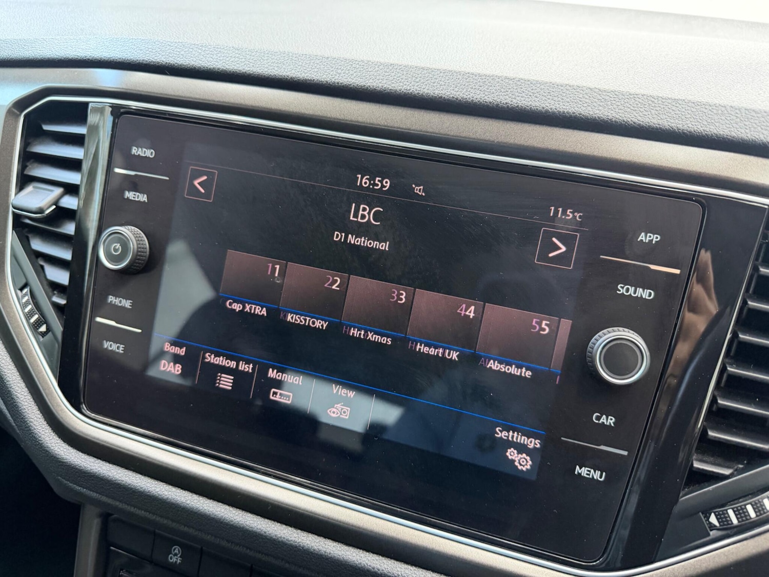 Used Volkswagen T-Roc 2018 for sale - 77892856: Photo 46