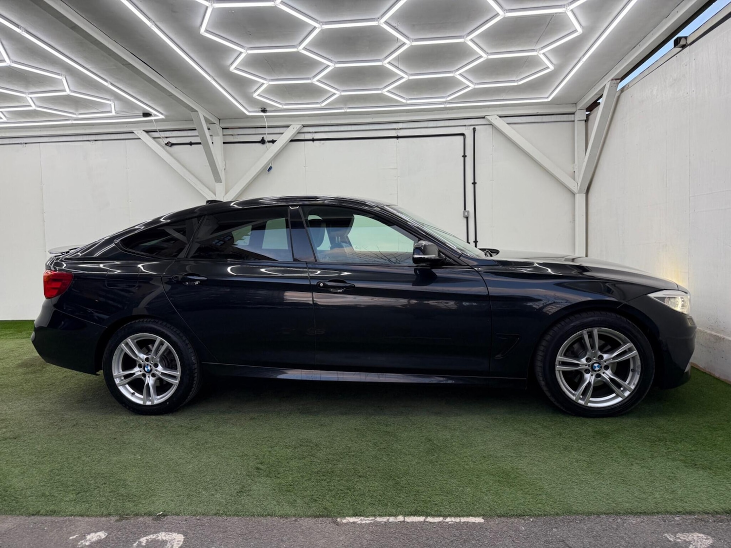 Used BMW 3 Series 2016 for sale - 77824141: Photo 5