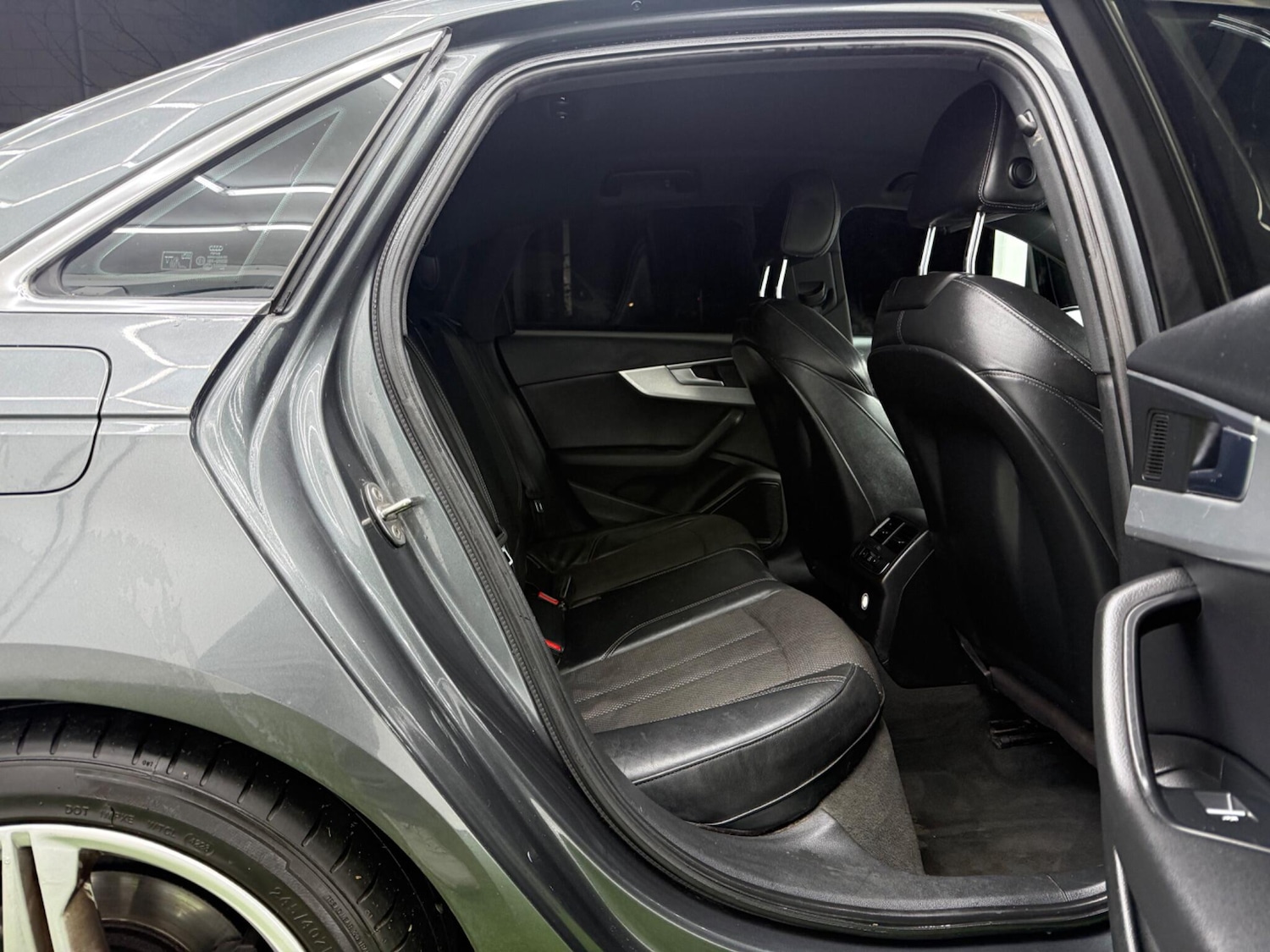 Used Audi A4 2017 for sale - 77120169: Photo 18