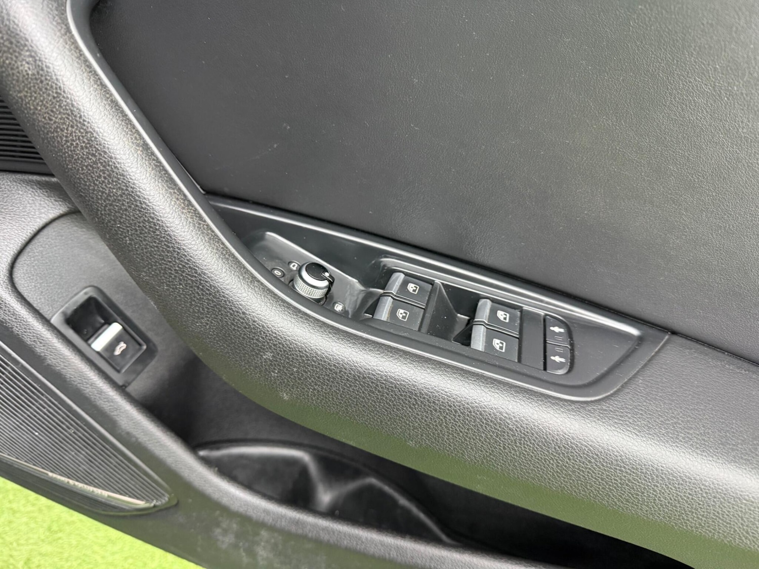 Used Audi A4 2017 for sale - 77120169: Photo 40