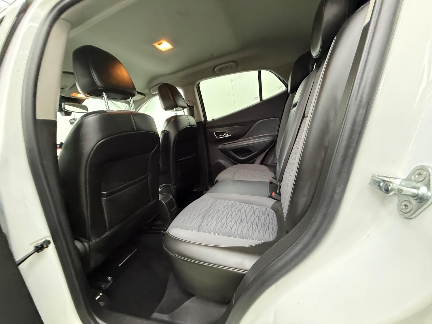 Used Vauxhall Mokka 2017 for sale - 77400687: Photo 23