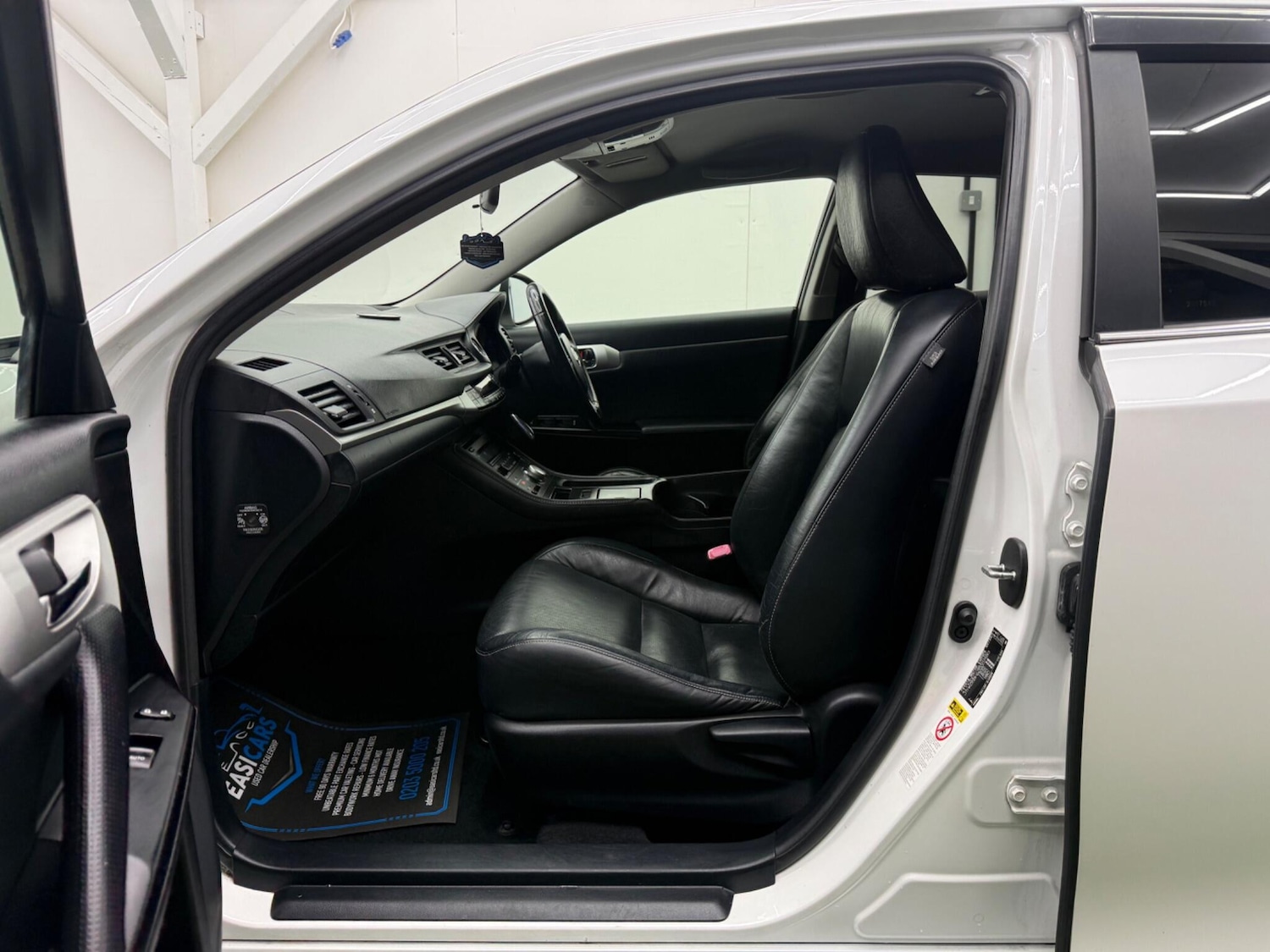 Used Lexus CT 2011 for sale - 77977846: Photo 25