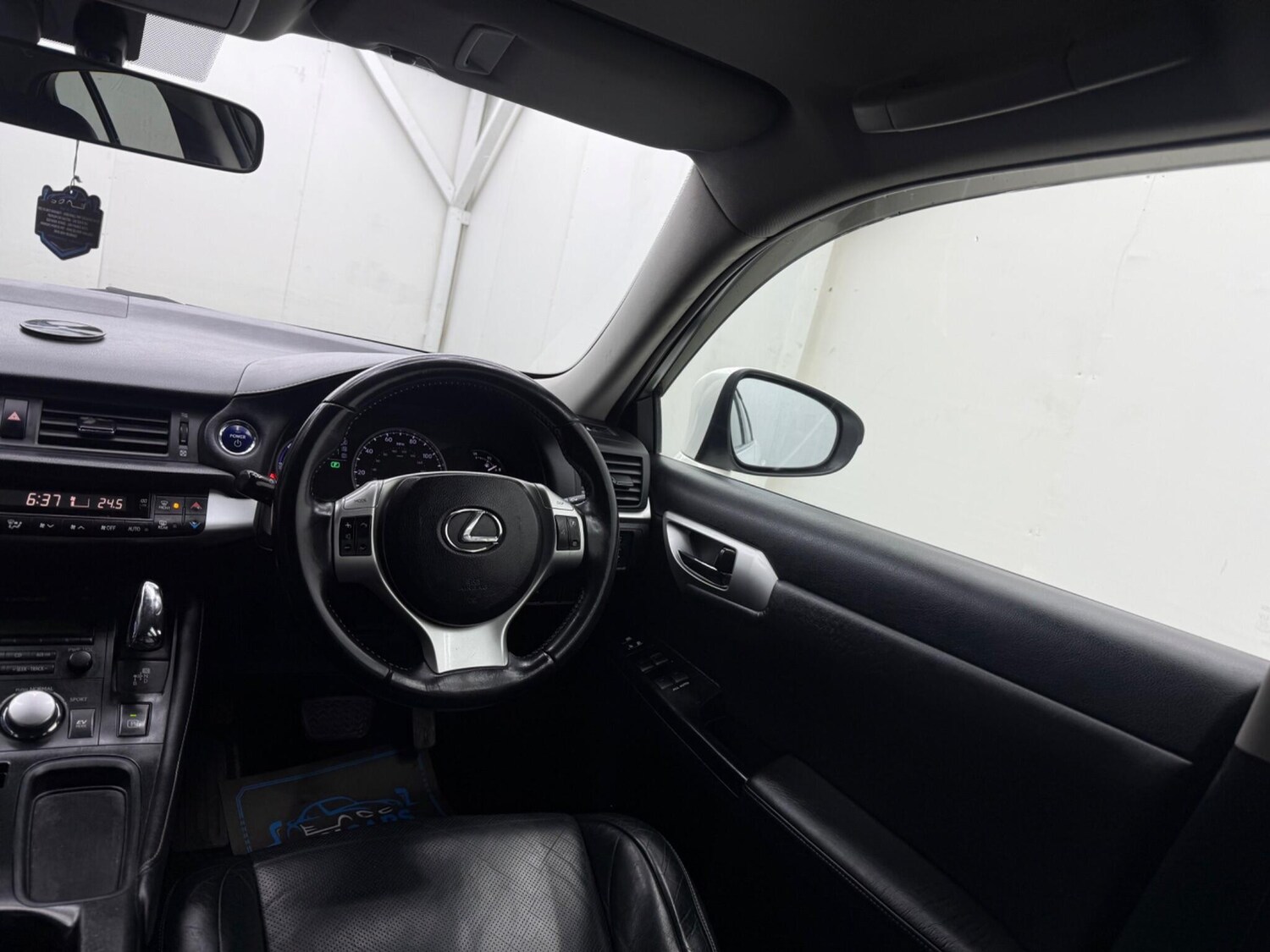 Used Lexus CT 2011 for sale - 77977846: Photo 39