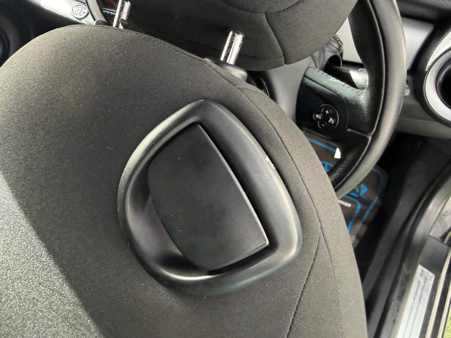 Used MINI Convertible 2014 for sale - 77400525: Photo 21