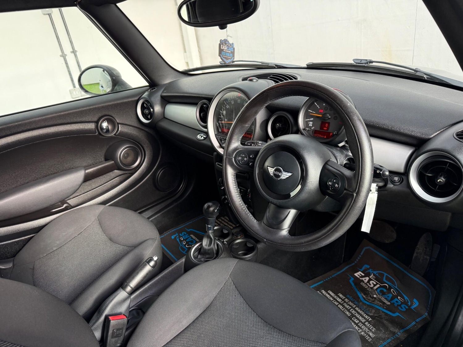 Used MINI Convertible 2014 for sale - 77400525: Photo 3