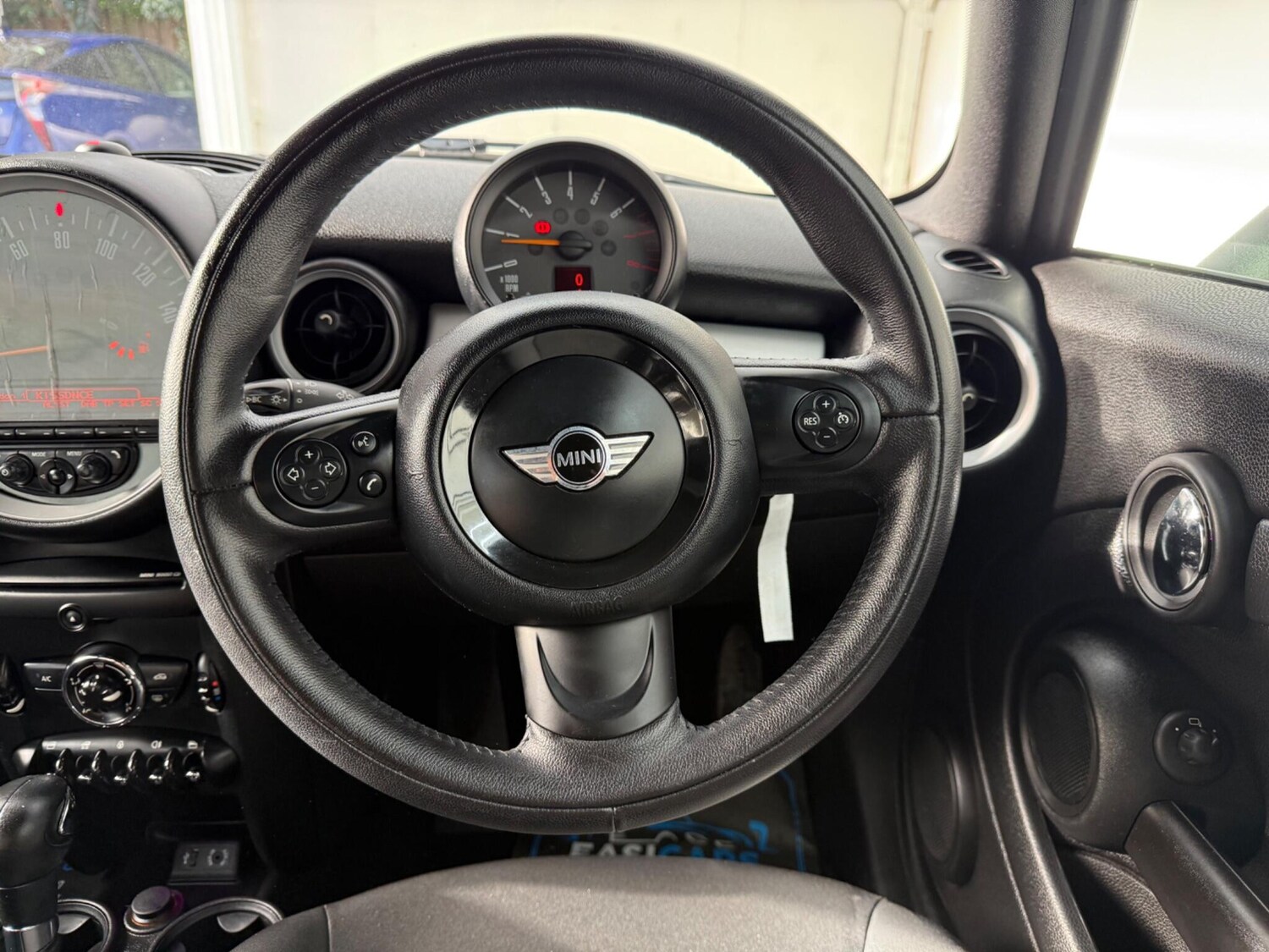 Used MINI Convertible 2014 for sale - 77400525: Photo 33