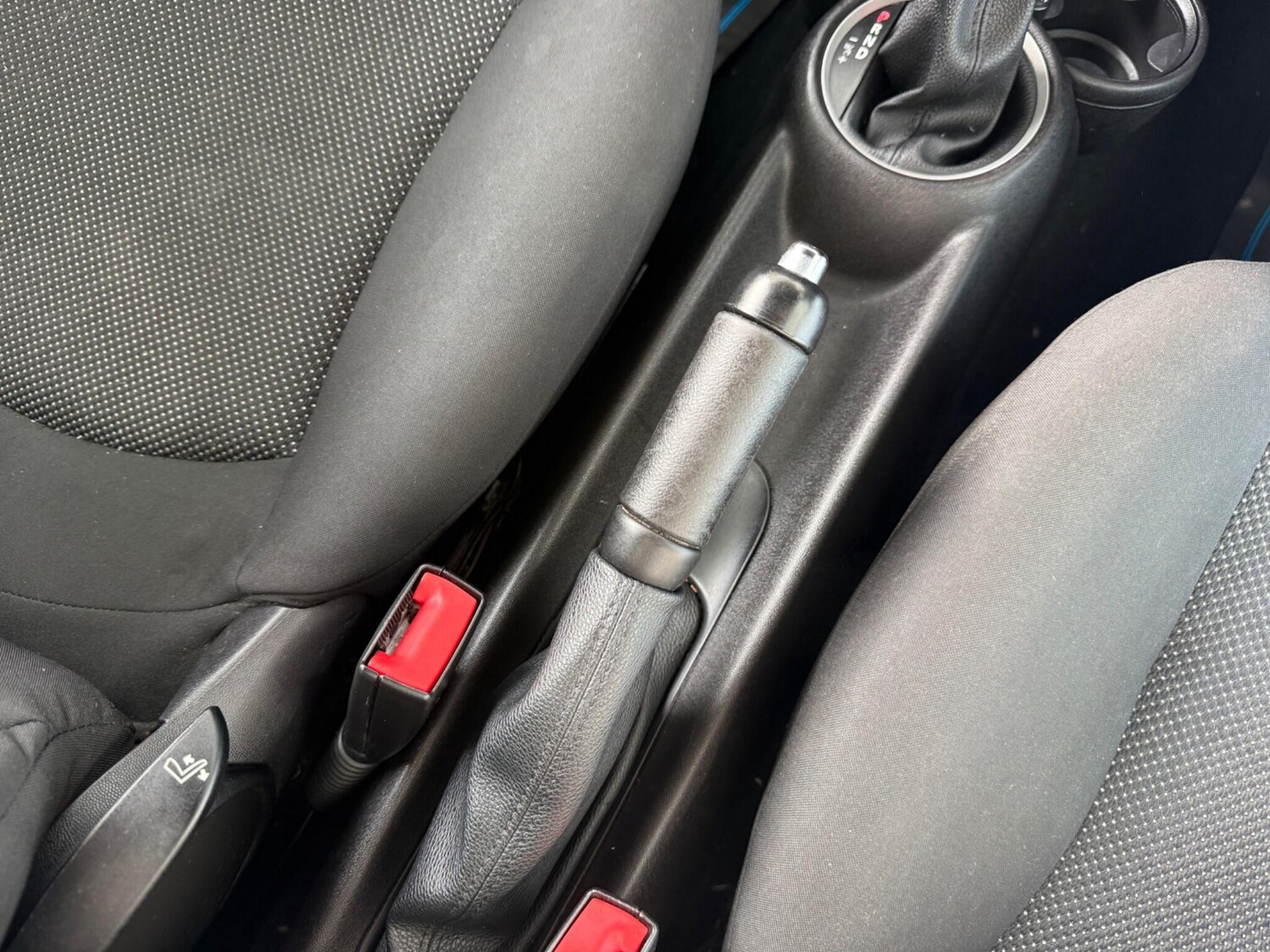 Used MINI Convertible 2014 for sale - 77400525: Photo 50