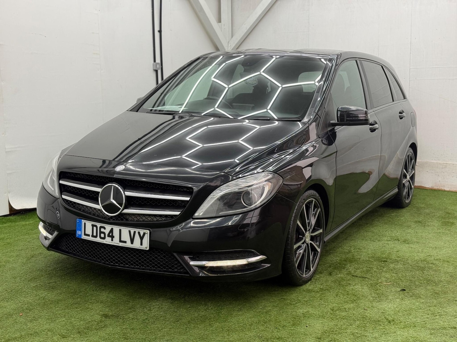 Used Mercedes-Benz B Class 2014 for sale - 77524986: Photo 11