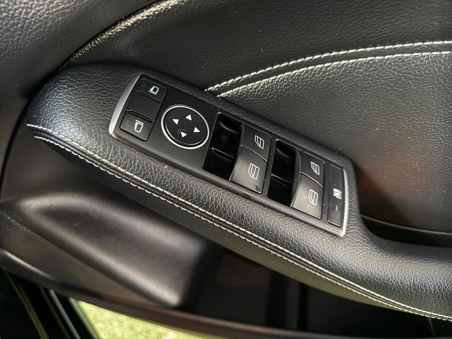 Used Mercedes-Benz B Class 2014 for sale - 77524986: Photo 40