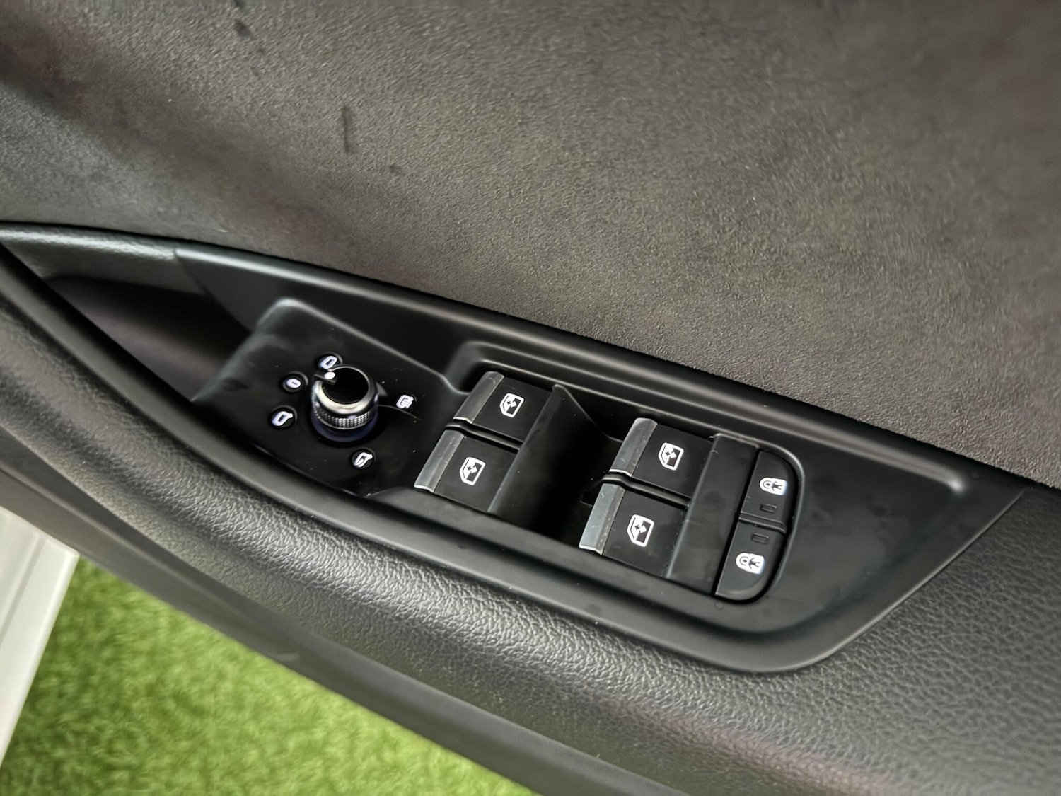 Used Audi A4 2020 for sale - 76771875: Photo 41