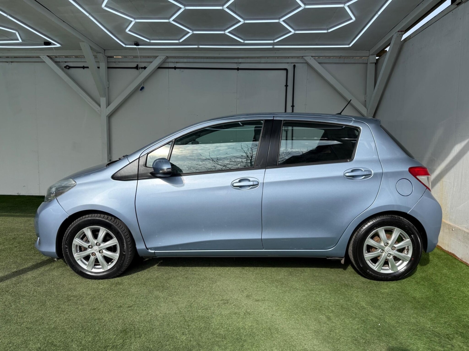 Used Toyota Yaris for sale - 77970658: Photo 10